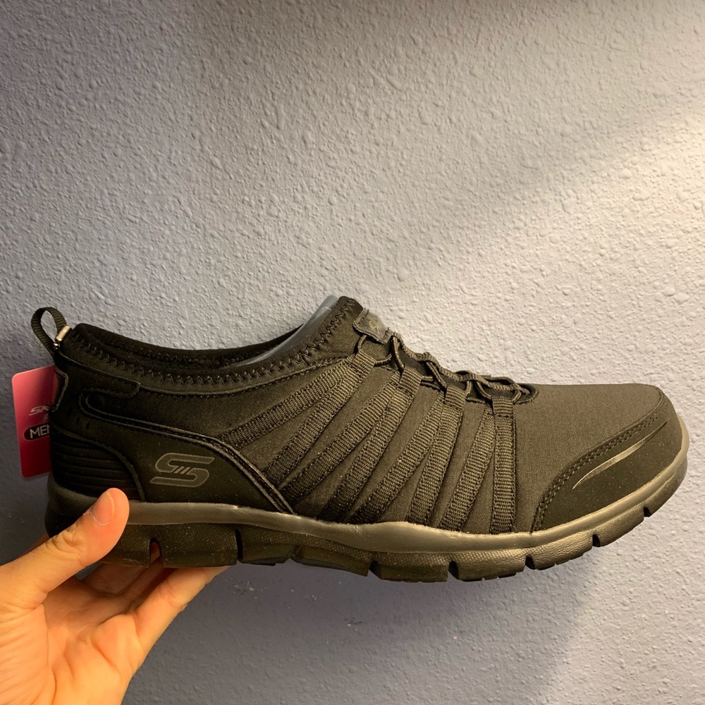 Sketchers flex